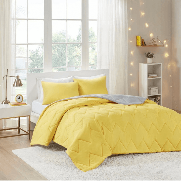 Reversible Dorm Comforter Set