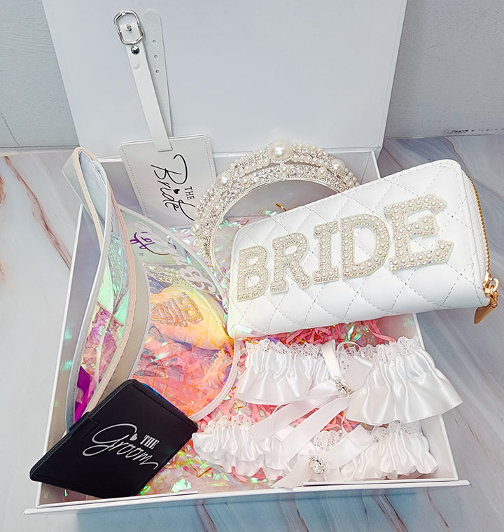 Mrs. Bride To Be Gift Box Set - Style II