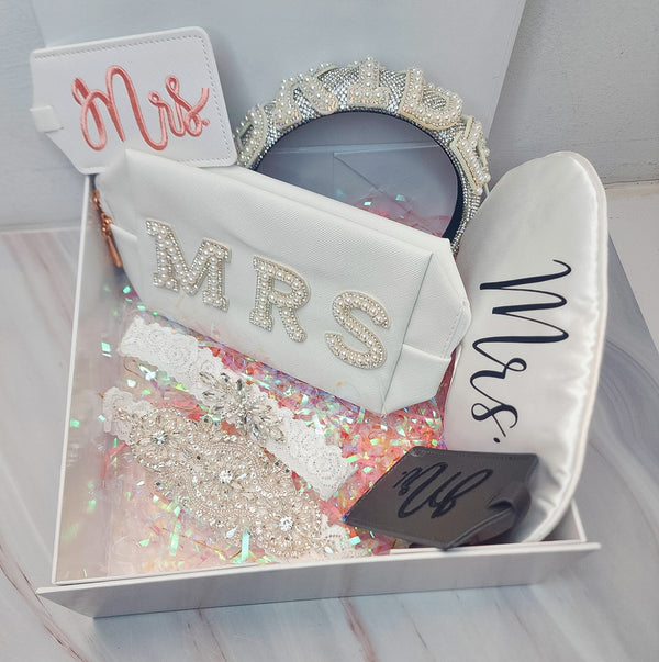 Mrs. Bride To Be Gift Box Set - Style VI