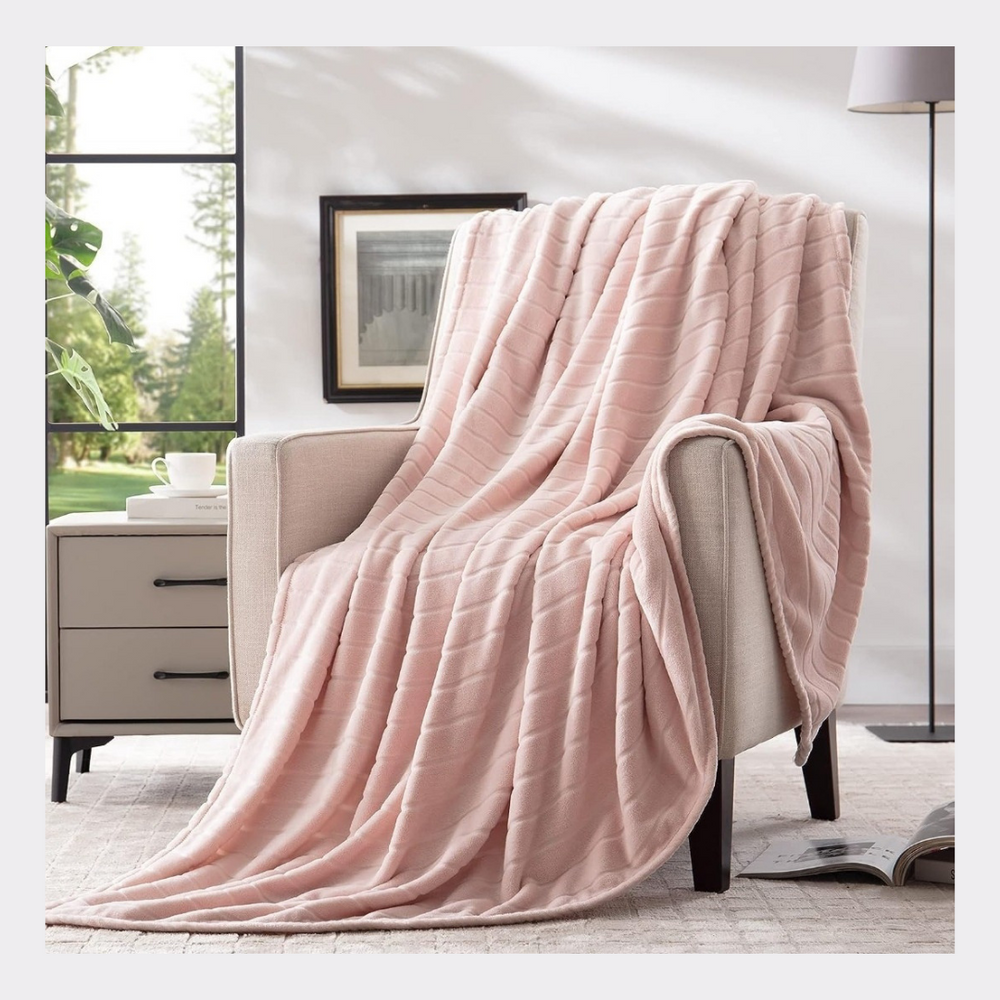 Super Soft Cozy Throw Blanket